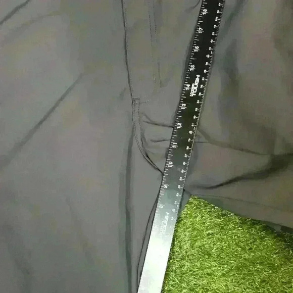 WRANGLER PERFORMANCE HITS AT KNEES MENS SHORTS 46 Gray NW946CB - Picture 7 of 9